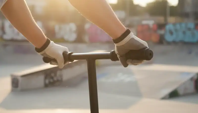 Stunt Scooter Griffe: Wechseln, Pflegen, Optimieren